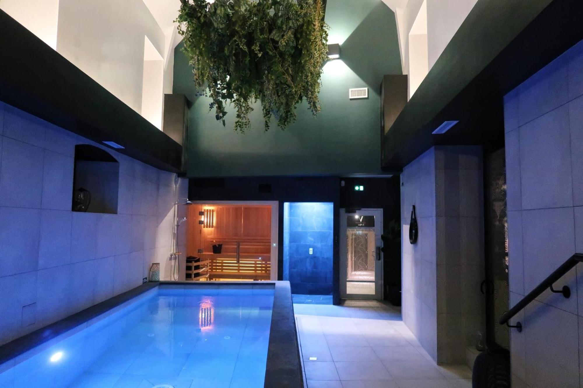Brit Hotel Les Voyageurs Loudéac Eksteriør bilde