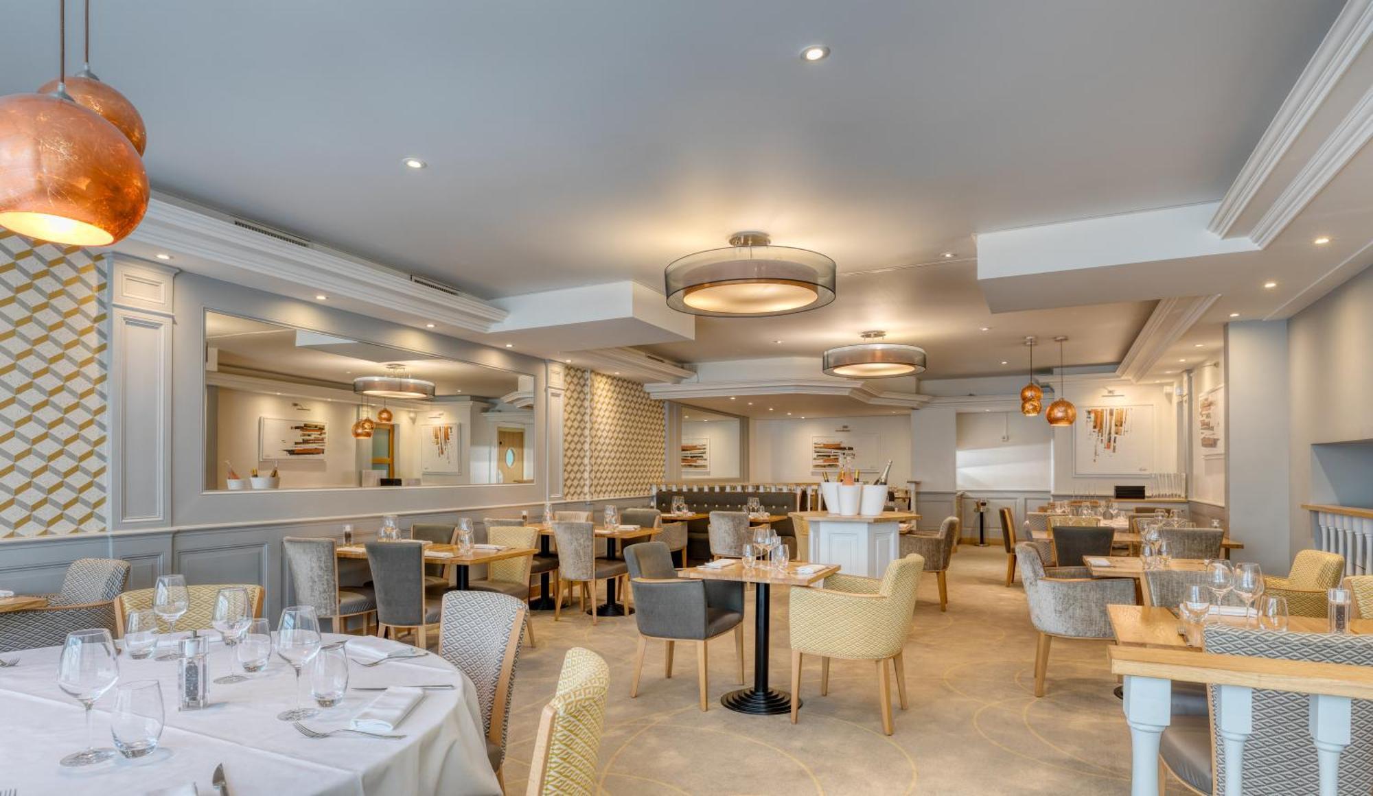 Brit Hotel Les Voyageurs Loudéac Eksteriør bilde