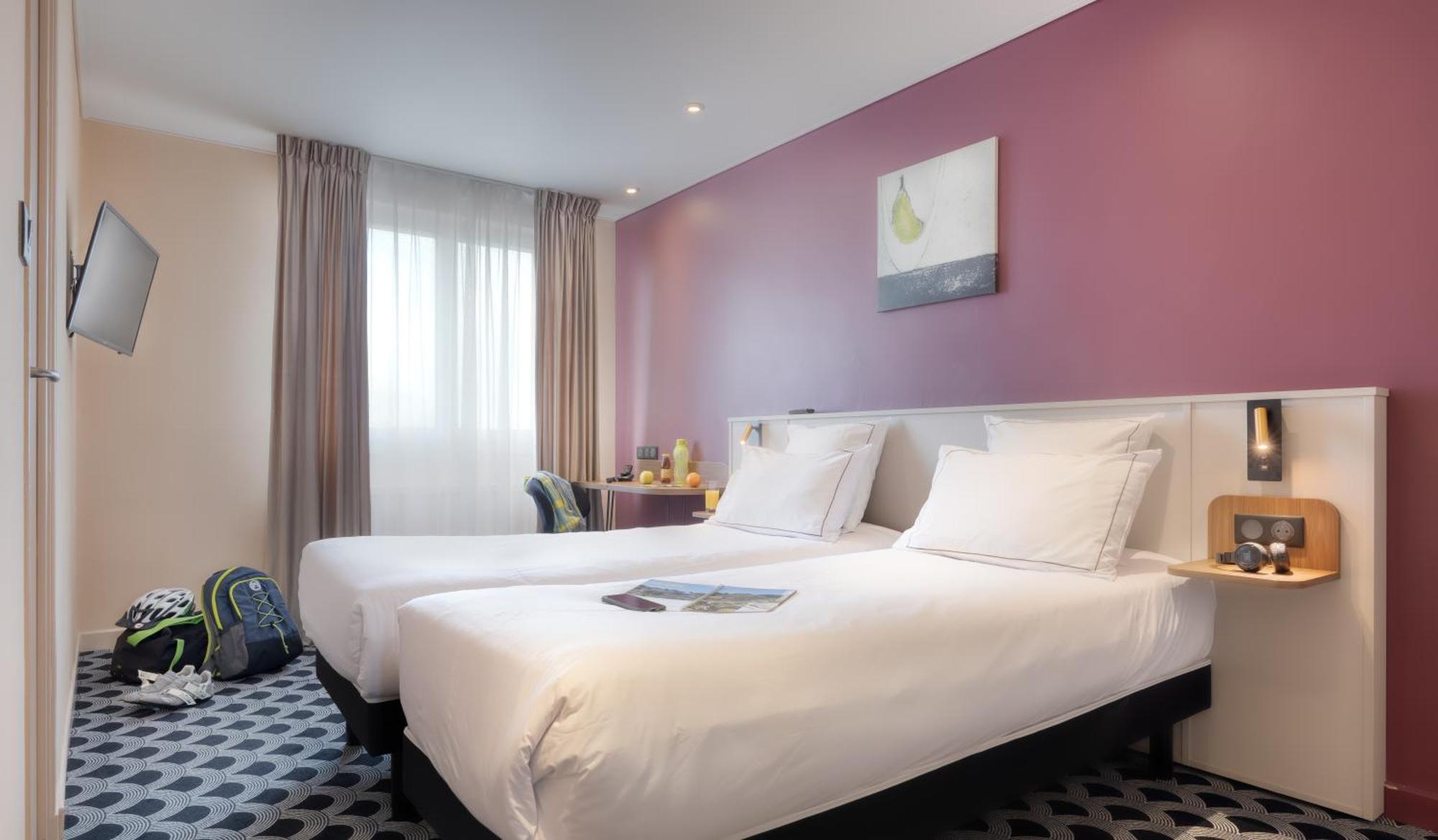 Brit Hotel Les Voyageurs Loudéac Eksteriør bilde